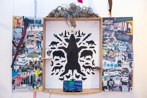 „Magiczne zaangażowanie”, szlak aktywistyczny – ołtarz zwierząt. Fot. Jakub Krzyżanowski