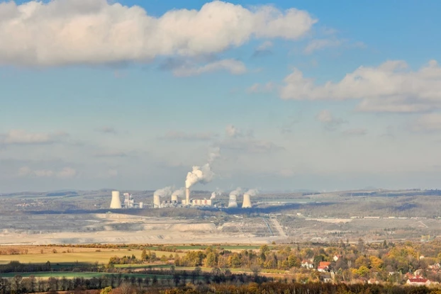 
Kopalnia węgla brunatnego w Turowie oraz sąsiadująca z nią Elektrownia w Turowie. Fot. Ibra Ibrahimovič
