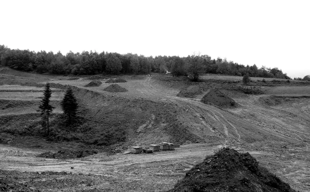 Nielegalne prace ziemne na wielką skalę. Fot. Archiwum