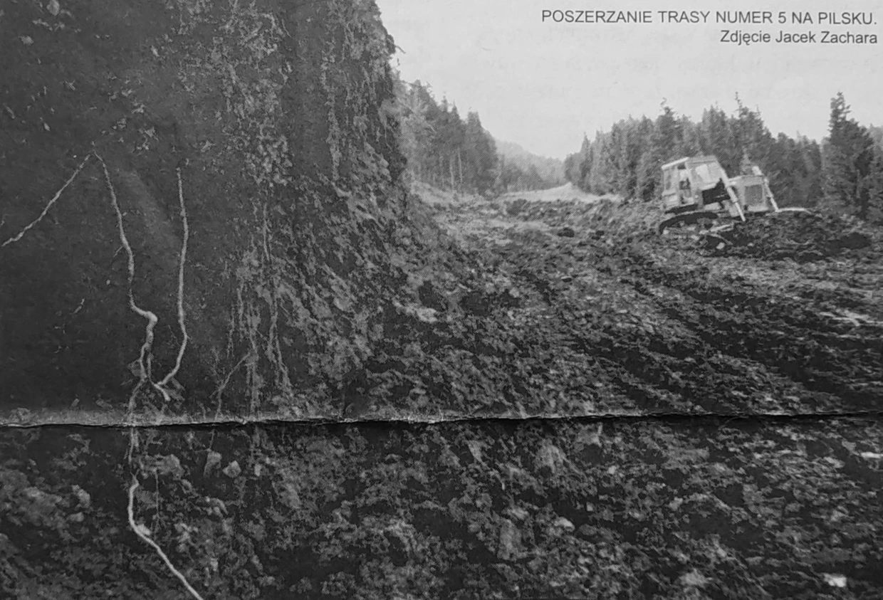 Poszerzanie trasy numer 5 na Pilsku. Fot. Jacek Zachara