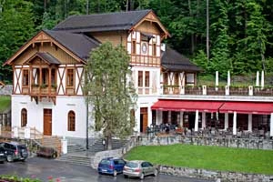 Szczawnica, plac Dietla, architektura uzdrowiskowa. Fot. Marcin Karetta