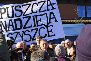 Jan Szyszko w Białowieży wielokrotnie informował, że zasoby przyrodnicze w Polsce są kształtowane przez człowieka. Jako super ciekawostkę podał, że w 2007 r. wygrał proces o Rospudę.
