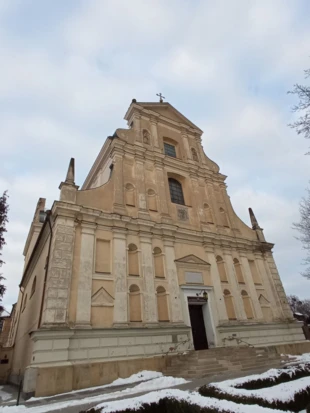 Fasada bazyliki św. Józefa. Fot. Bartosz Światek