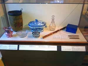 
Przedmioty należące do rodziny Henry’ego D. Thoreau, znajdujące się obecnie w Concord Muzeum, styczeń 2012 r. Fot. Anna Patejuk
