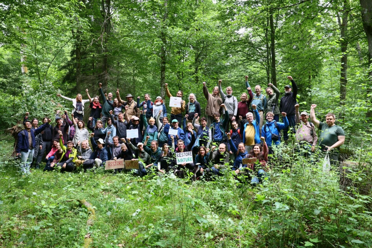 Aktywiści leśni z całego świata podczas Forest Movement Europe zaapelowali o poparcie dla nowego, europejskiego prawa o odtwarzaniu przyrody. Fot. Cezary Kowalski