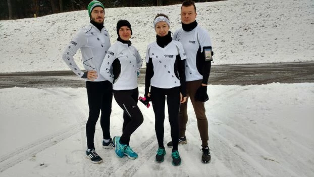 
Zimowo na Warmii – Marcin Foks, Anna Połowianiuk, Olga Połowianiuk-Keczmerska, Radosław Keczmerski w klubowych barwach
