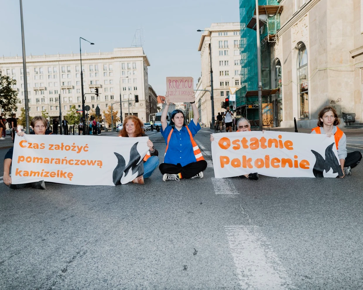 Aktywiści Ostatniego Pokolenia podczas protestu we wrześniu 2024 r., Fot. Flicr, Rafał Milach