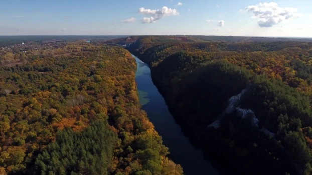 Powtórnie utworzony Park Narodowy „Kreminski Las” będzie bezpośrednio przylegał do PN „Święte Góry” w dolinie Dońca. Fot. Serhij Kurmaz
