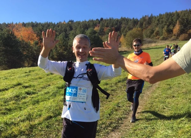 Tomasz Tatrzański zbiega z Tokarni do Przybyszowa. Fot. Anna Patejuk
Łukasz Czarnowski i Tomasz Chudy w Komańczy. Fot. Anna Patejuk