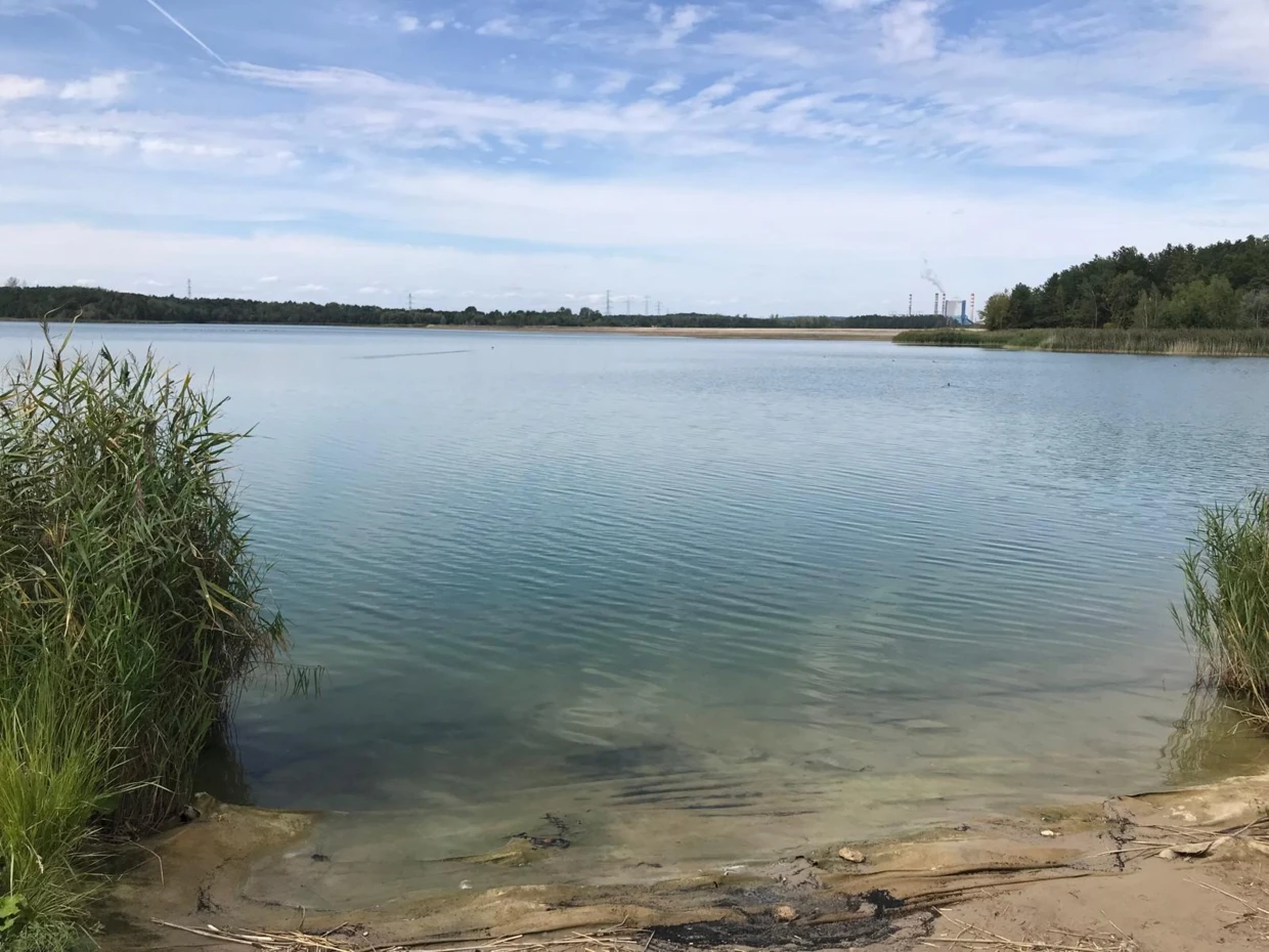 Toksyczne Jezioro Turkusowe, Konin