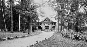 Pawilon myśliwski w Zwierzyńcu. Fot. 1897 atelier Krajewski, Kijów