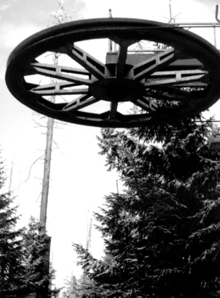 Infrastruktura narciarska w Karkonoszach. Fot. Dariusz Matusiak