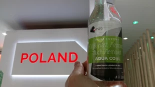 Woda mineralna reklamująca węgiel? Lobby węglowe chwyta się każdej okazji by ocieplić wizerunek brudnego paliwa. Fot. Diana Maciąga