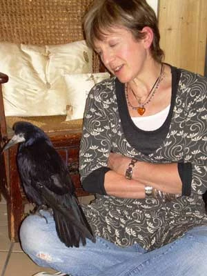 Corvus i Esther Woolfson