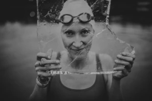 Martyna Jakubska pływa także w ciąży. Fot. Michał Marzec