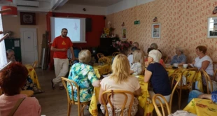 
Klubokawiarnia Żytnia, prowadzona przez Spółdzielnię Socjalną „Kto Rano Wstaje” w Warszawie. Fot. Małgorzata Aulejtner
