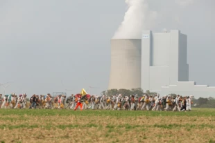 Akcja nieposłuszeństwa obywatelskiego Ende Gelände w Nadrenii, sierpień 2017 r. Fot. Jannis Große