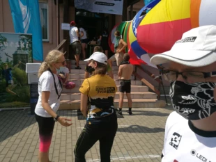 Covidowa atmosfera przez startem. Fot. Grzegorz Bożek