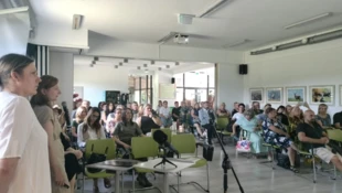 Katarzyna Kozyra-Zyskowska mówi na temat koegzystencji wilków i ludzi. Fot. Joanna Kępka