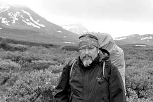 
Marek Styczyński podczas wyprawy za Krąg Polarny, Sápmi, Laponia w Szwecji, lipiec 2009. Fot. Anna Nacher
