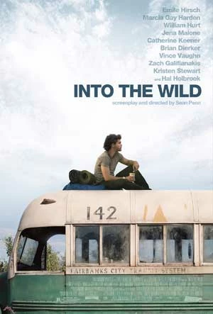 Plakat z filmu Into the Wild (Wszystko za życie) o wędrówce Christophera, w reżyserii Seana Penna