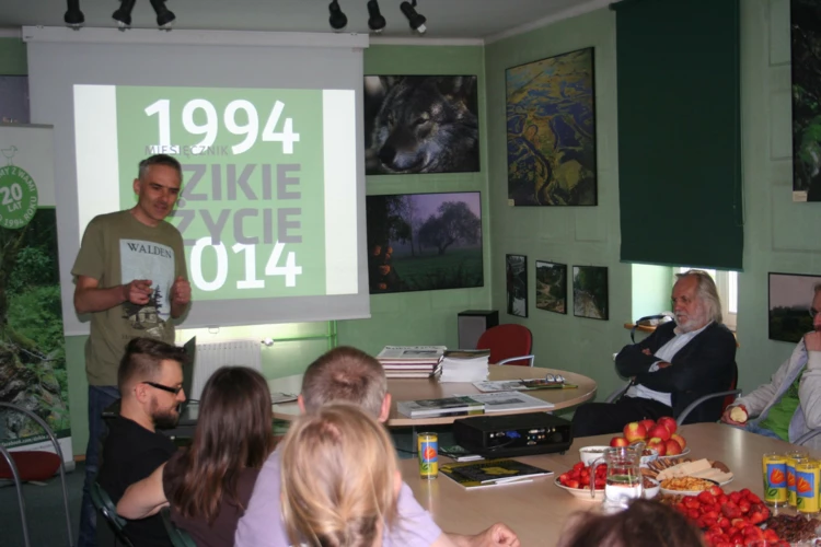 Tuż przed prezentacją historii Miesięcznika Dzikie Życie.