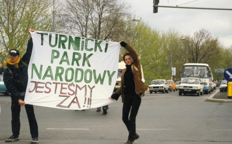 Manifestacja zwolenników utworzenia Turnickiego Parku Narodowego. Przemyśl, 16 kwietnia 1998